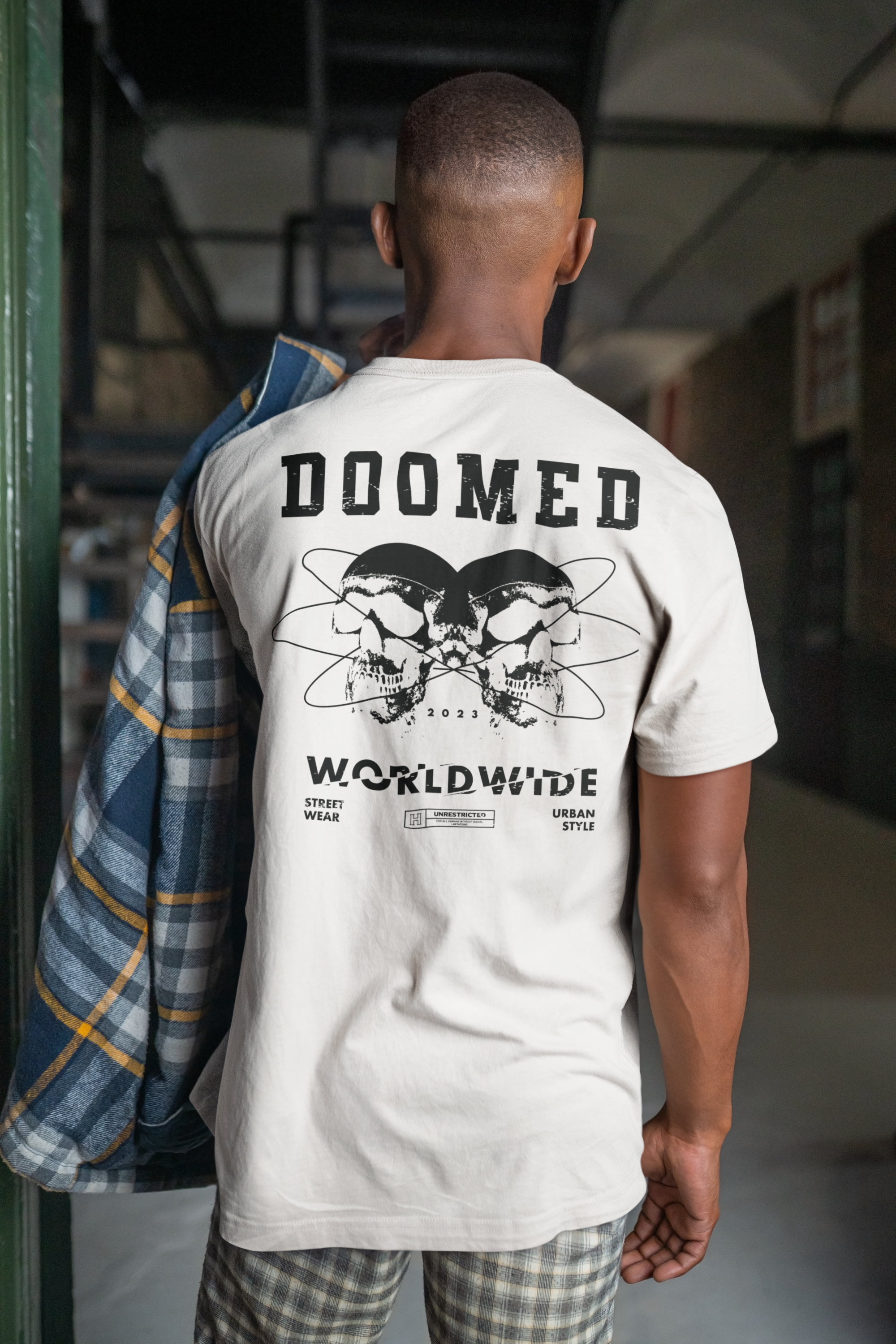 Camiseta Oversized Doomed EC